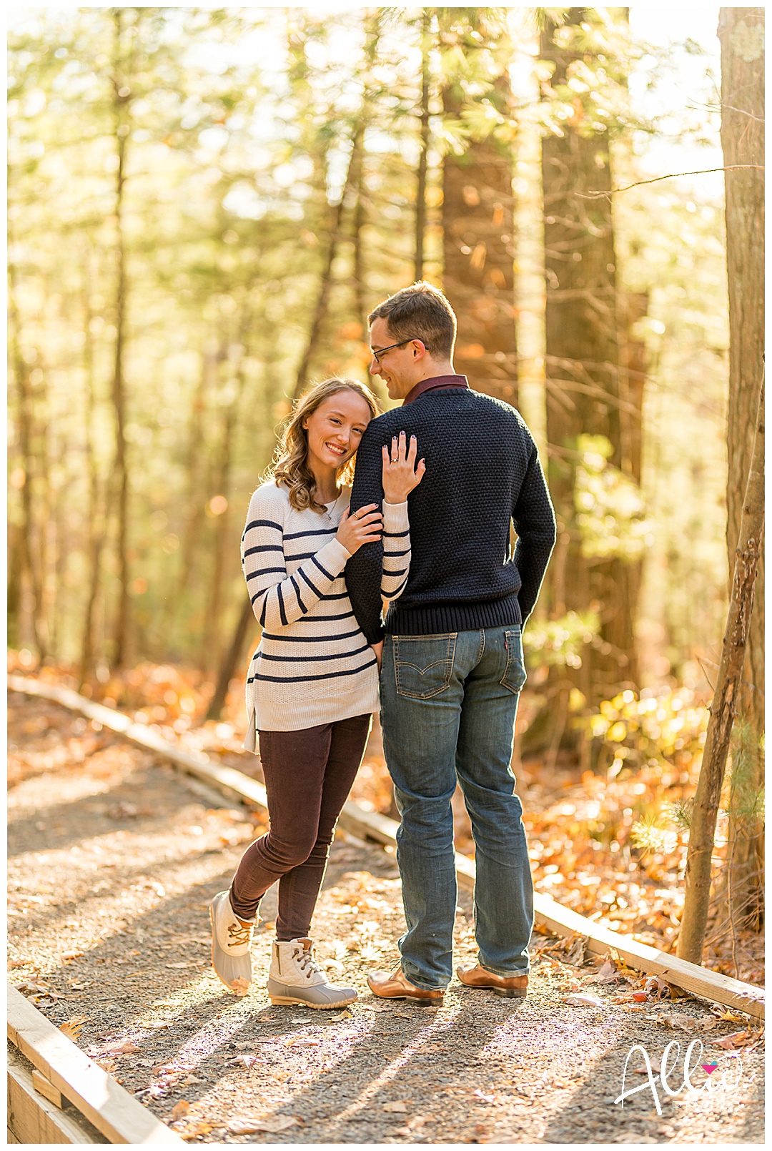 outdoor fall engagement photos