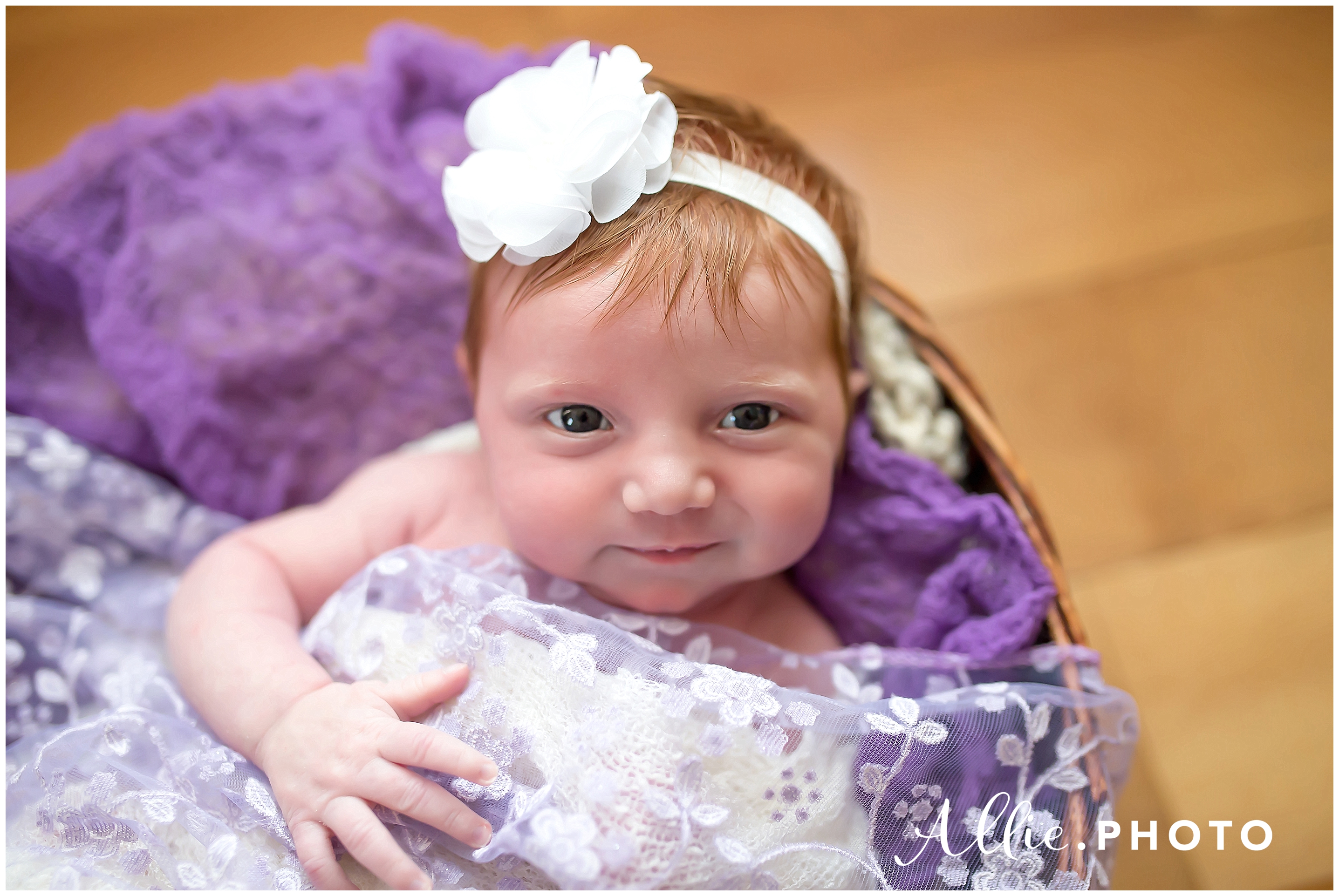 newborn-baby-girl-at-home-photography-_0011.jpg