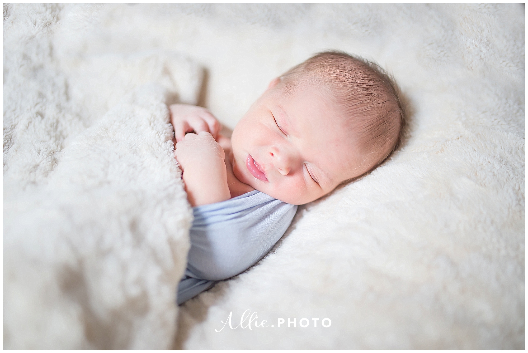 chelmsford_newborn_photographer_lifestyle_baby_boy_0033.jpg