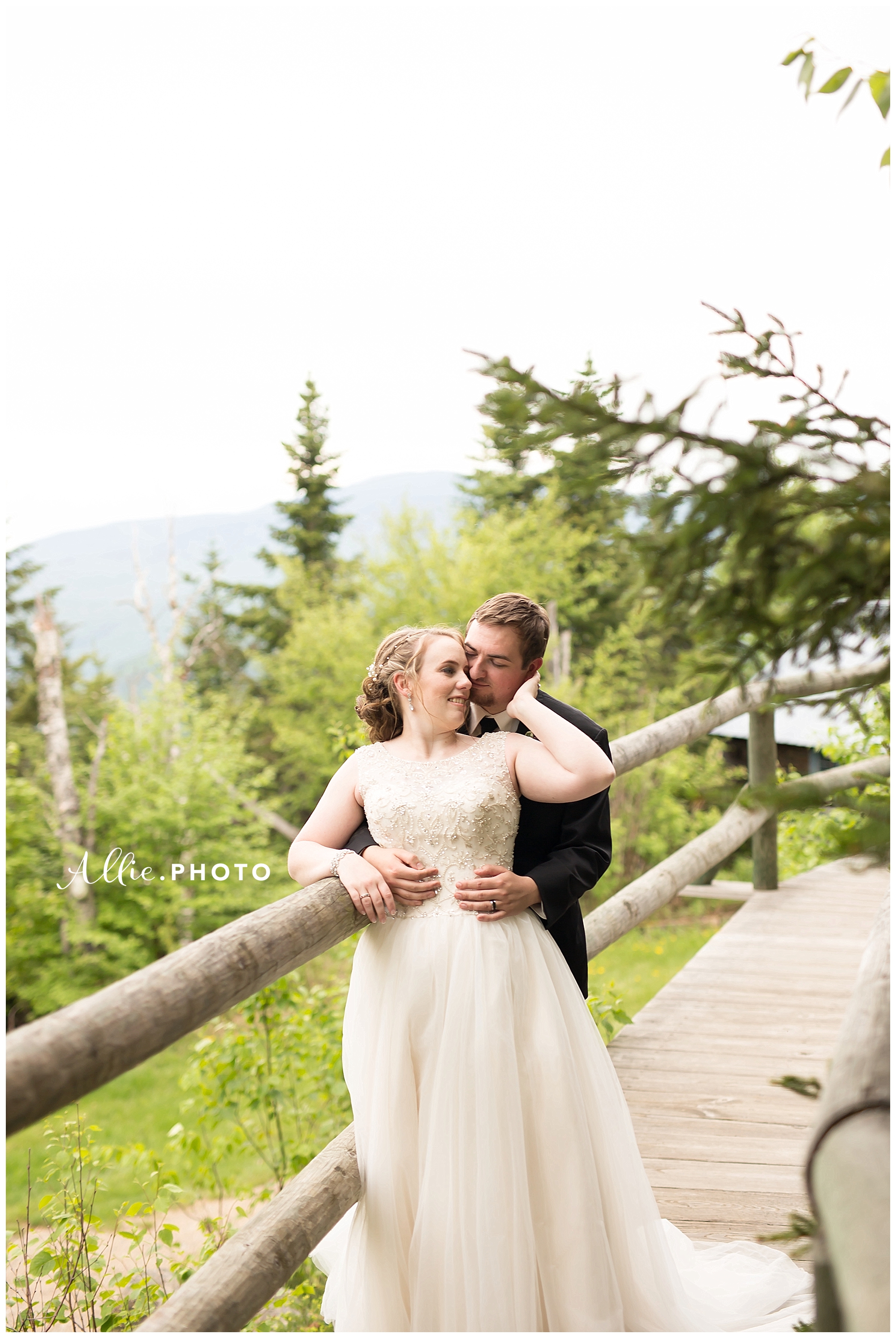 NH_Wedding_photographer_loon_mountain_photography_0006.jpg