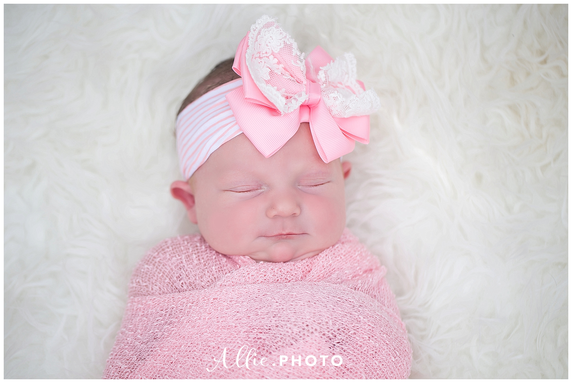 boston_newborn_photographer_baby_girl_lifestyle_photos_0057.jpg