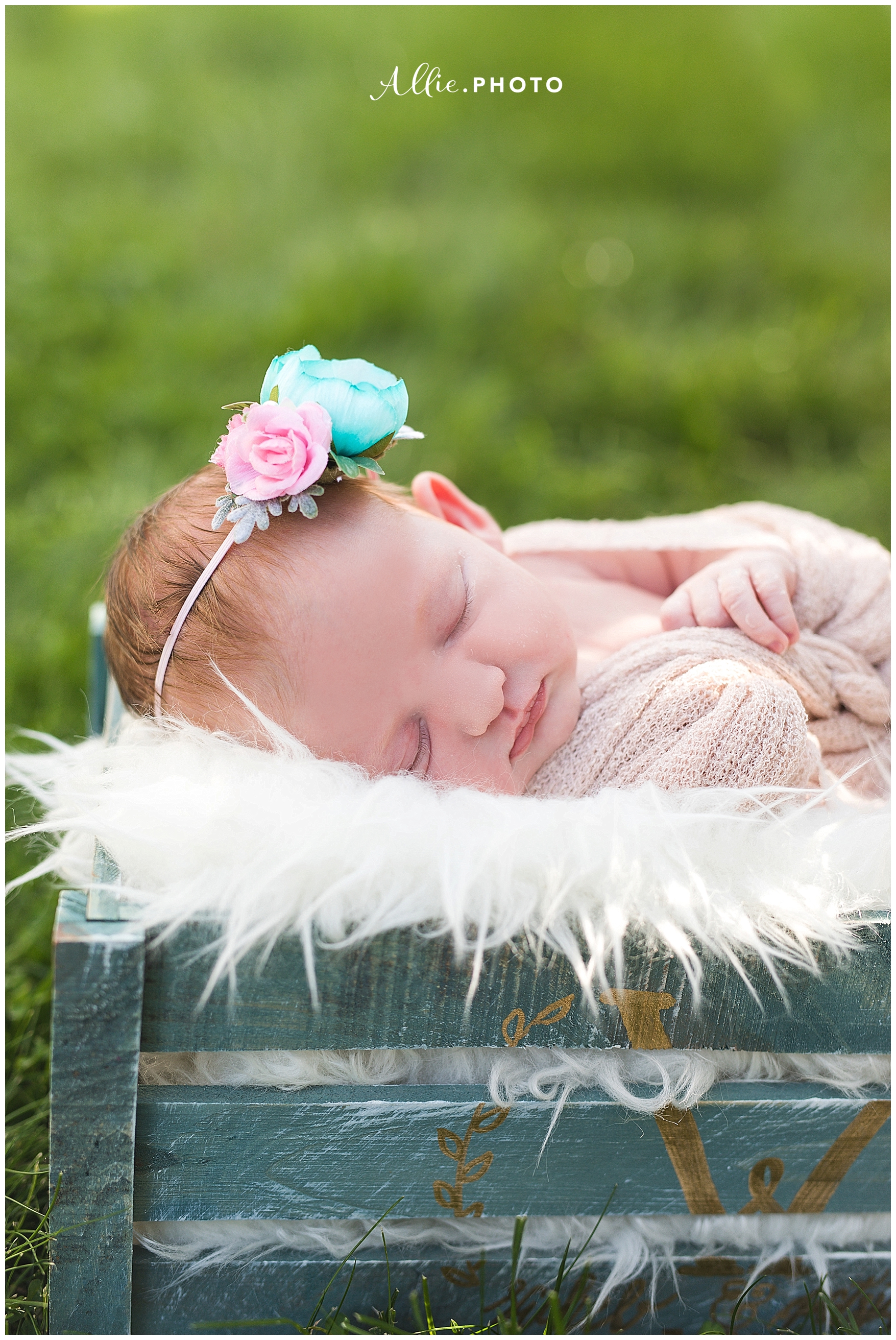chelmsford_newborn_lifestyle_family_photographer_baby_girl_0069.jpg
