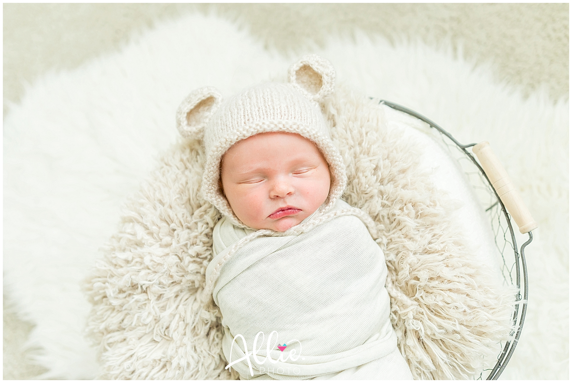 boston_lifestyle_newborn_photographer_0028.jpg