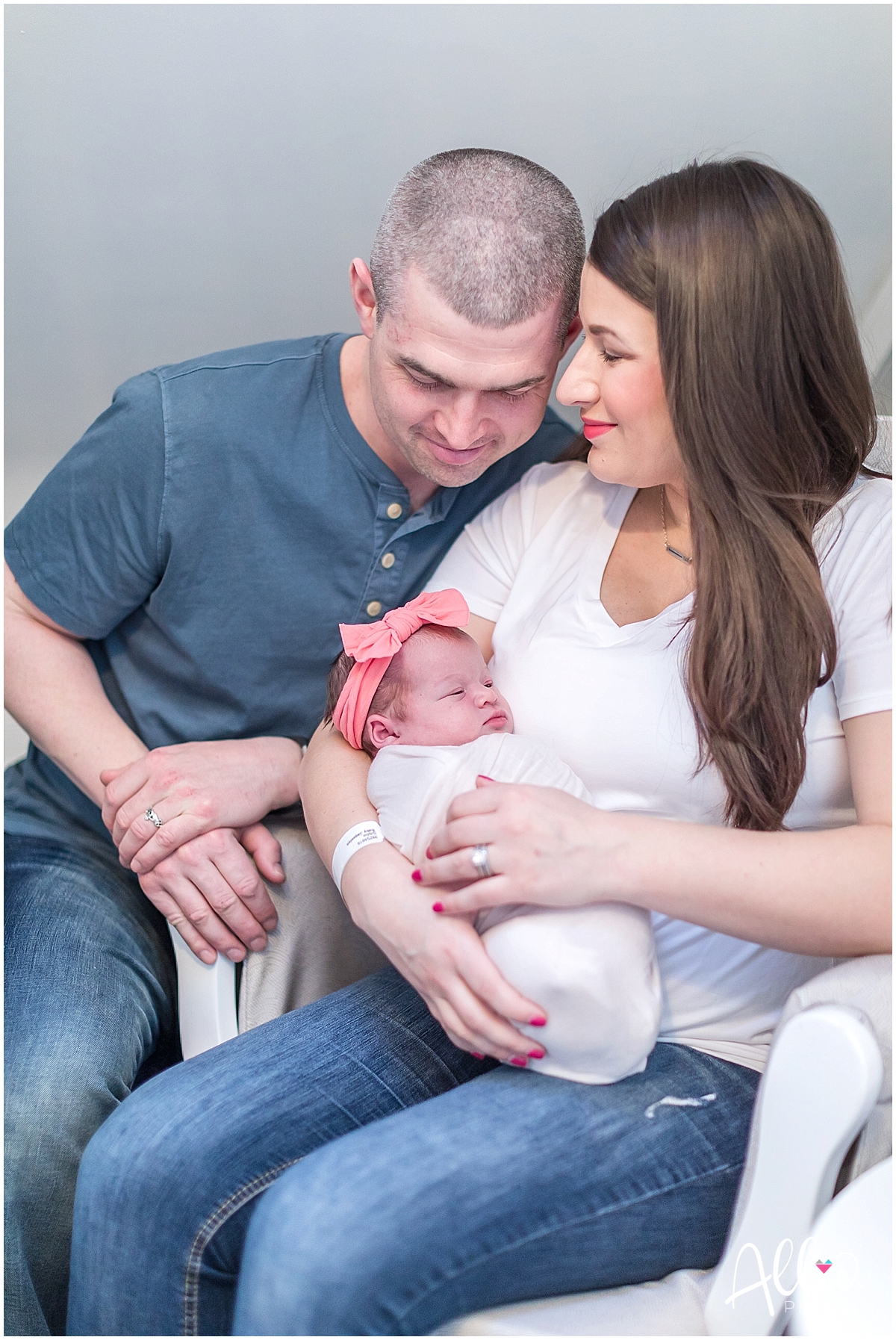 boston area newborn photographer at home lifestyle baby pics_0144.jpg